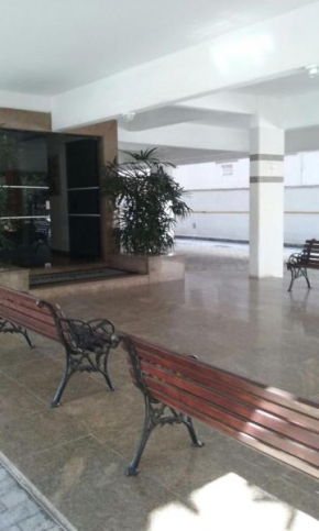 Enseada à 450m da praia